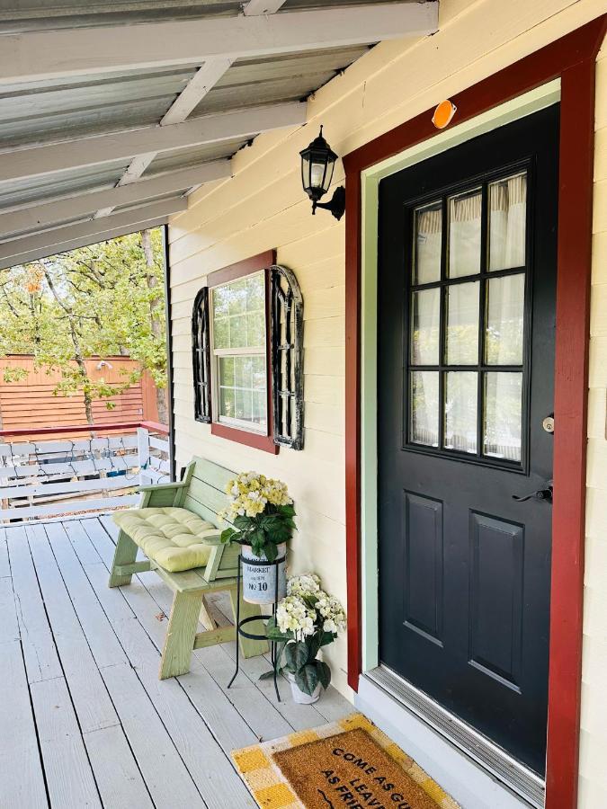 Acorn Hideaways Canton Unwind At Green Gables Suite For Up To 3 Exteriör bild